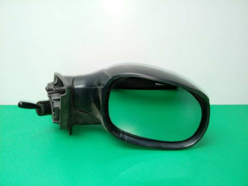 Recambio de retrovisor derecho para citroën c3 1.1 magic referencia OEM IAM  MANUAL 