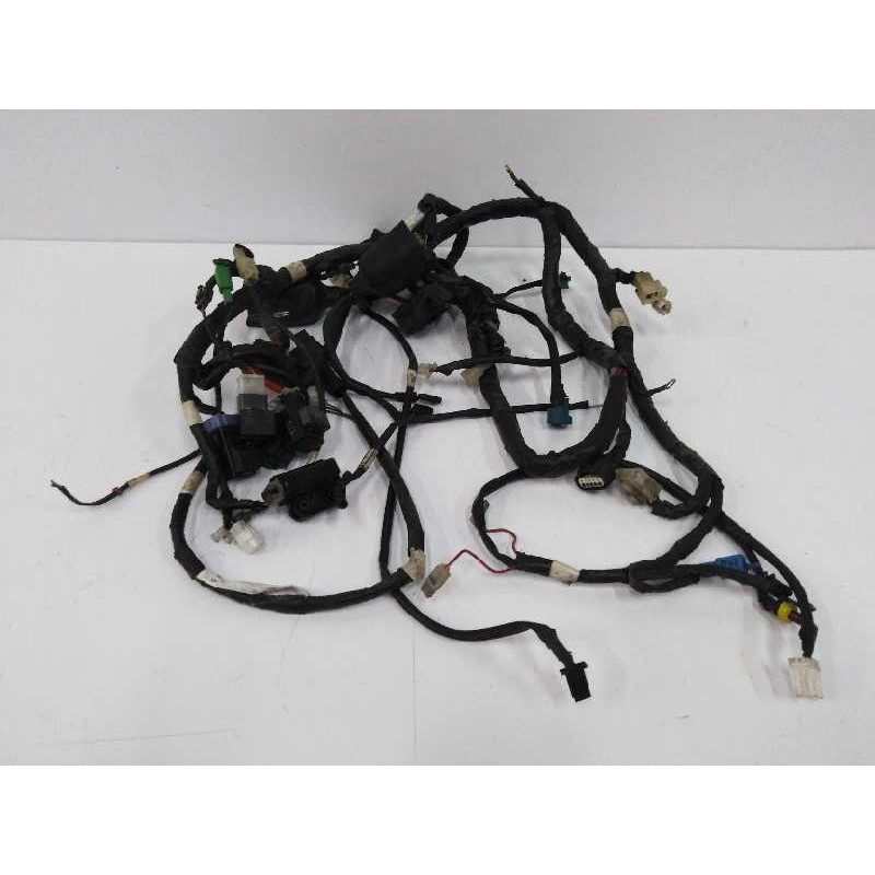 Recambio de instalacion electrica para yamaha yzf-r 125 yzf-r 125 referencia OEM IAM B7PH25900000  