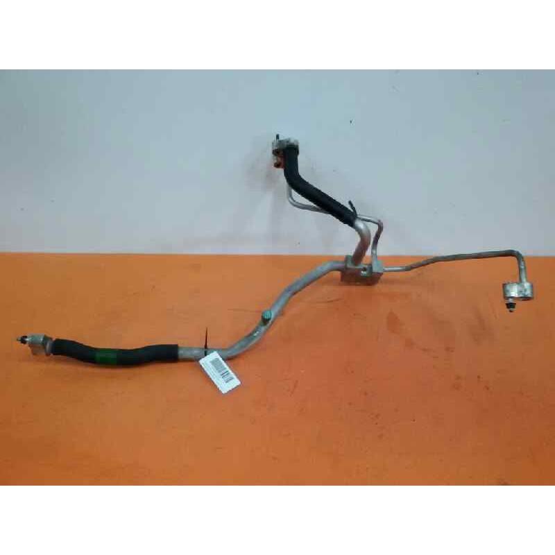 Recambio de tubos aire acondicionado para ssangyong rodius xdi referencia OEM IAM 6863021052  