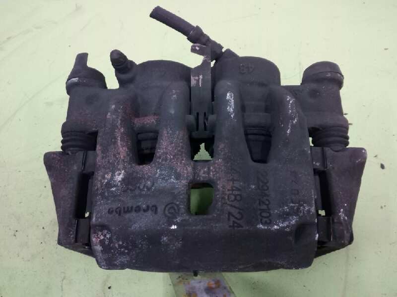 Recambio de pinza freno delantera derecha para peugeot boxer furgón 333 l2h1 komfort hdi 130 referencia OEM IAM 22942103  
