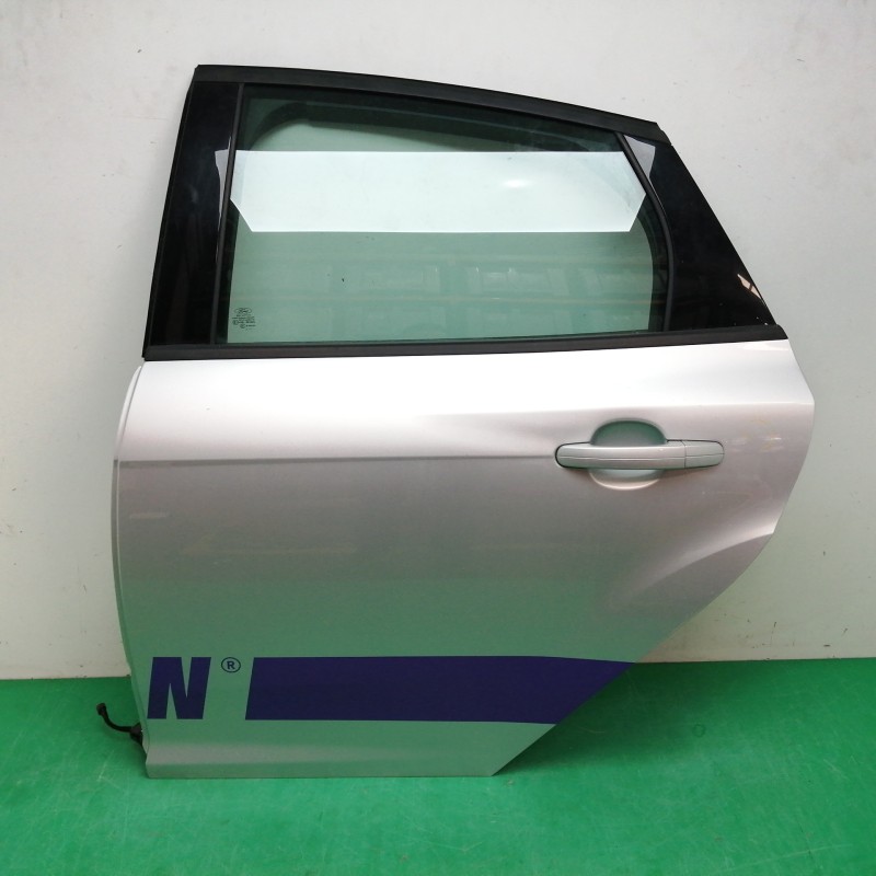 Recambio de puerta trasera izquierda para ford focus iii 1.6 tdci referencia OEM IAM 2164166 OBSERVAR FOTOS 