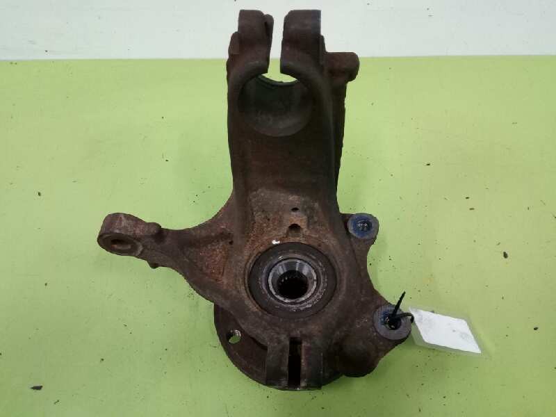 Recambio de mangueta delantera izquierda para citroën c3 1.4 hdi sx plus referencia OEM IAM   