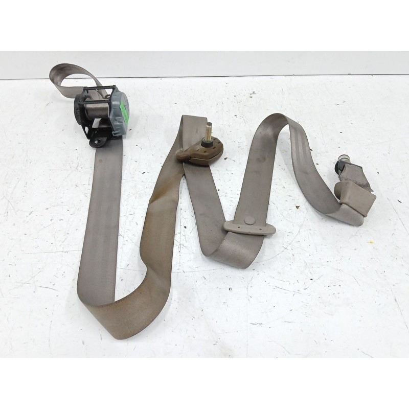 Recambio de cinturon seguridad trasero izquierdo para ssangyong rodius ii 2.2 xdi referencia OEM IAM   