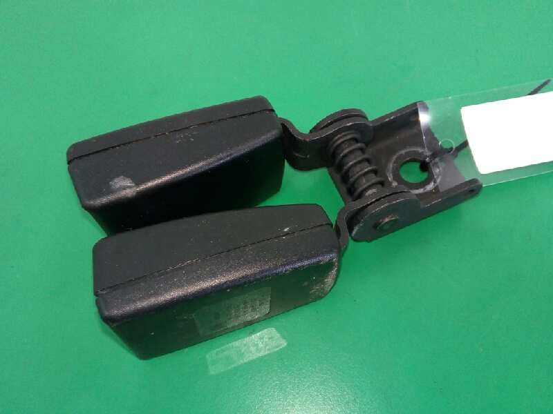 Recambio de enganche cinturon izquierdo para opel astra j sports tourer excellence referencia OEM IAM 13354863 TRASERO Recambio de enganche cinturon izquierdo para opel astra j sports tourer excellence referencia OEM IAM 13354863 TRASERO
