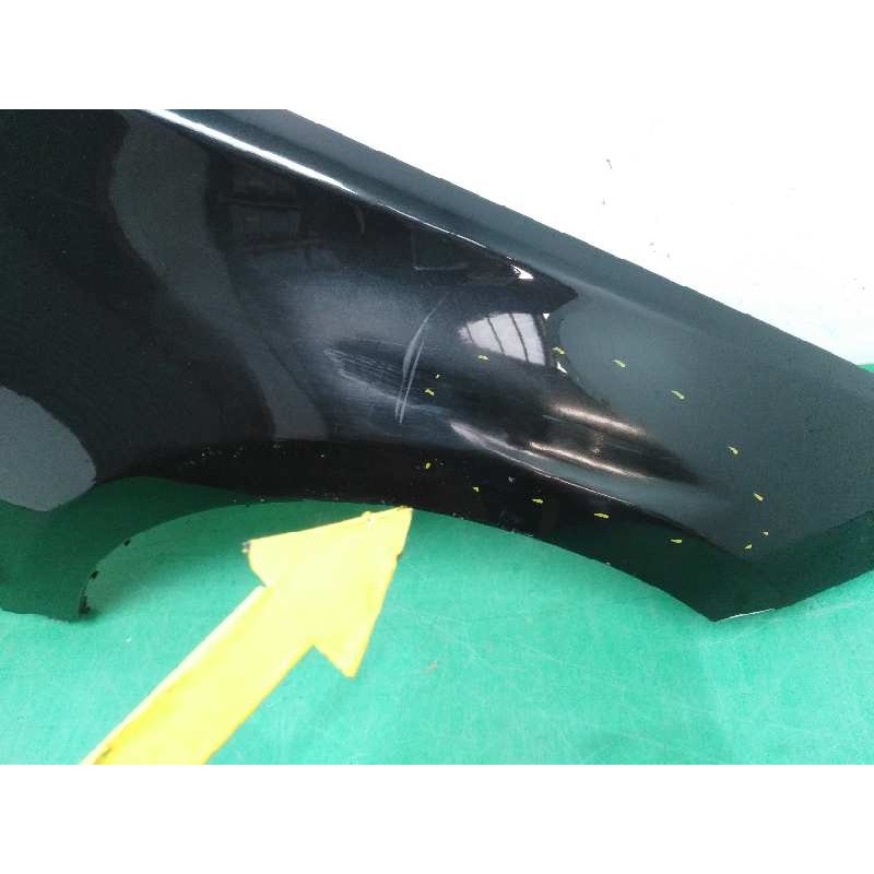 ALETA DELANTERA DERECHA