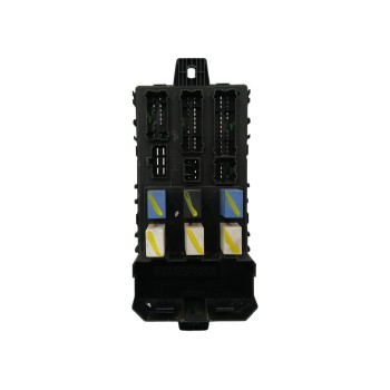 Recambio de caja reles / fusibles para hyundai santa fe (sm) 2.0 crdi cat referencia OEM IAM   