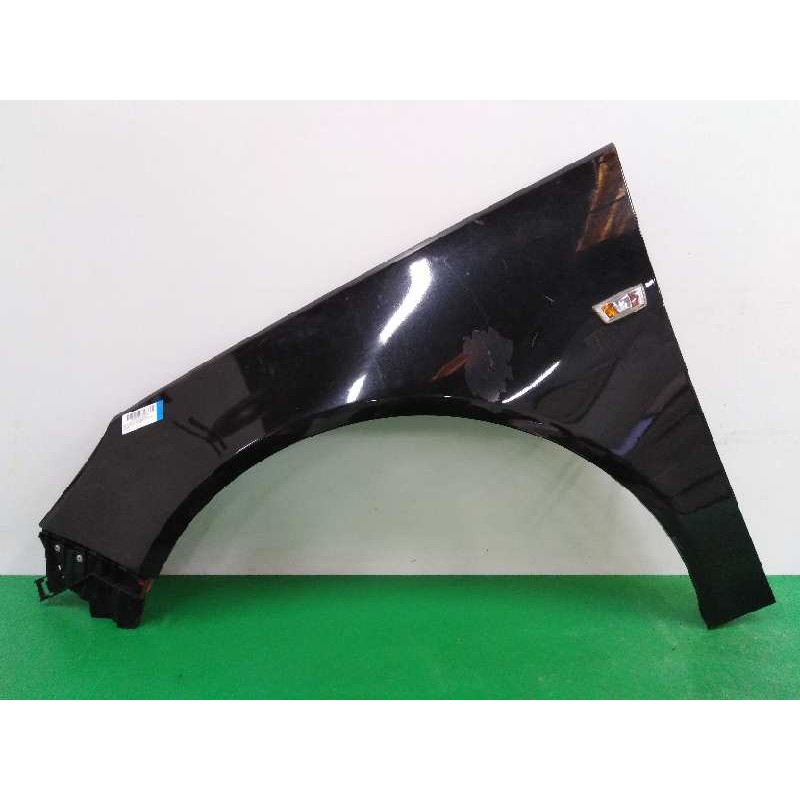 Recambio de aleta delantera izquierda para opel insignia berlina 2.0 cdti cat referencia OEM IAM  OBSERVAR FOTOS 