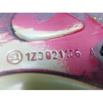 Recambio de aleta delantera derecha para skoda octavia berlina (1z3) 1.9 tdi referencia OEM IAM  OBSERVAR FOTOS 