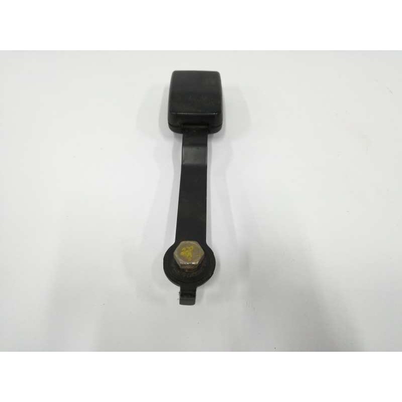 Recambio de enganche cinturon derecho para nissan terrano/terrano.ii (r20) 2.7 turbodiesel referencia OEM IAM  DELANTERO 