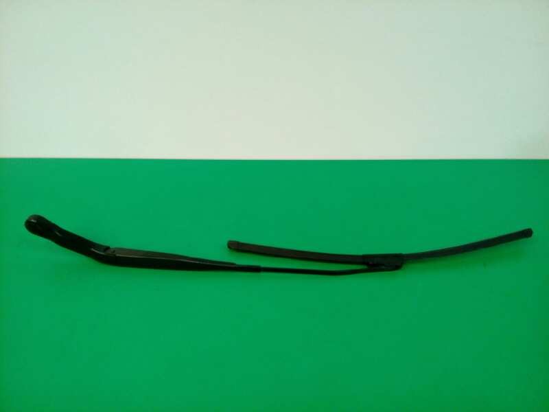 Recambio de brazo limpia delantero izquierdo para opel meriva blue line referencia OEM IAM 13139725  13139725
