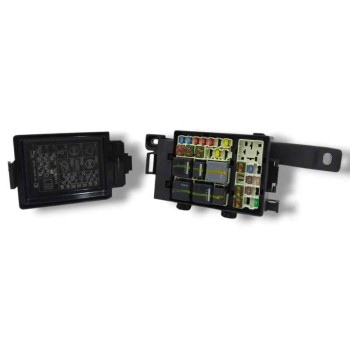 Recambio de caja reles / fusibles para jaguar f-pace (x761) 2.0 td4 awd referencia OEM IAM GX7314A076DA  
