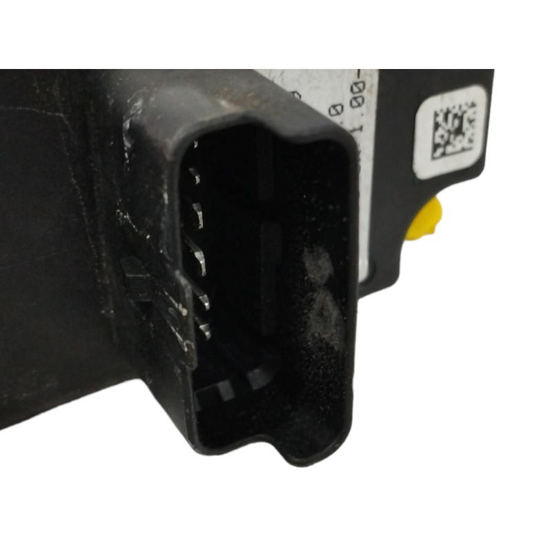 ELEVALUNAS DELANTERO IZQUIERDO 7746015205