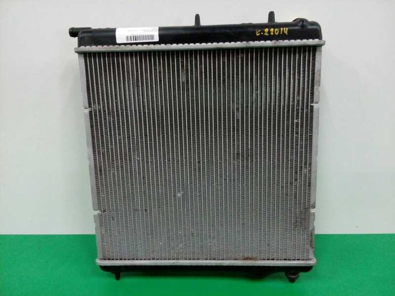 Recambio de radiador agua para peugeot 208 style referencia OEM IAM 886160000 Recambio de radiador agua para peugeot 208 style referencia OEM IAM 886160000