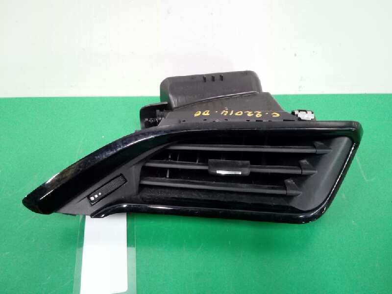 Recambio de rejilla aireadora para peugeot 208 style referencia OEM IAM 9673131677 LADO DERECHO Recambio de rejilla aireadora para peugeot 208 style referencia OEM IAM 9673131677 LADO DERECHO