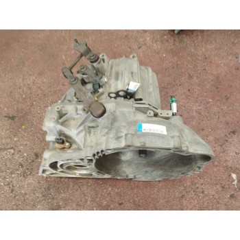 Recambio de caja cambios para hyundai tucson (jm) 2.0 crdi cat referencia OEM IAM S714JE  