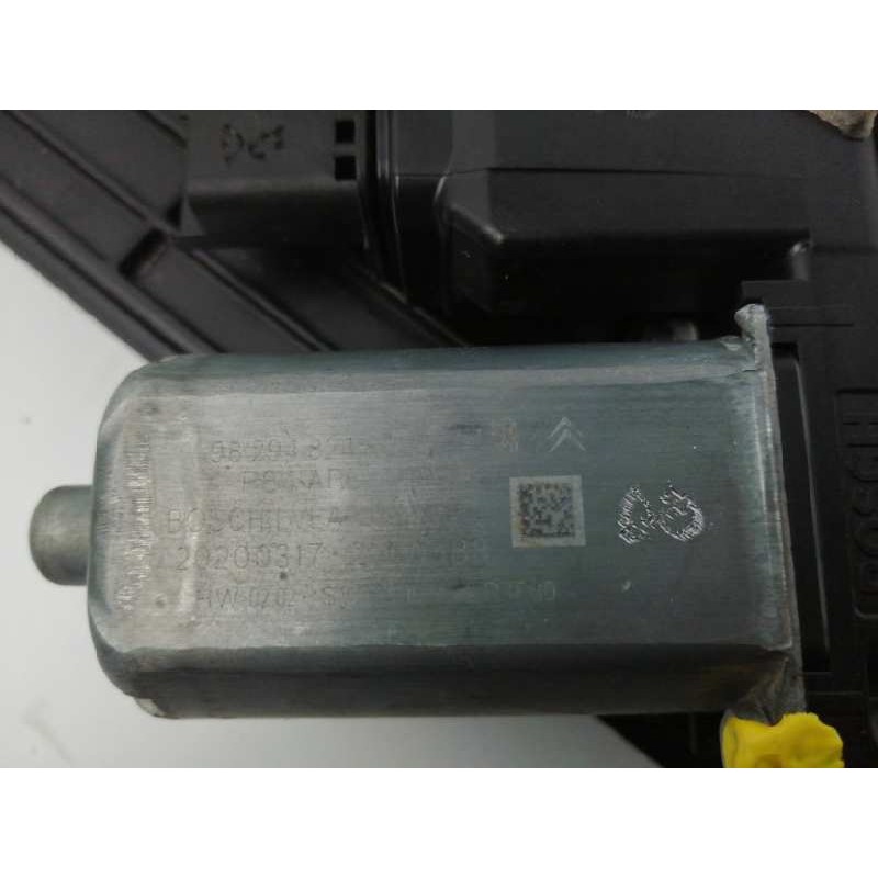 ELEVALUNAS TRASERO DERECHO 9829482480