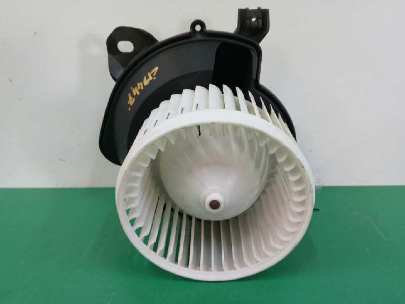Recambio de motor calefaccion para fiat punto (199) pop referencia OEM IAM 164230100  