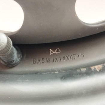 Recambio de neumatico repuesto para ford fiesta (cbk) 1.4 tdci cat referencia OEM IAM 1749456 5.5JX14X47,5 4H 4X110