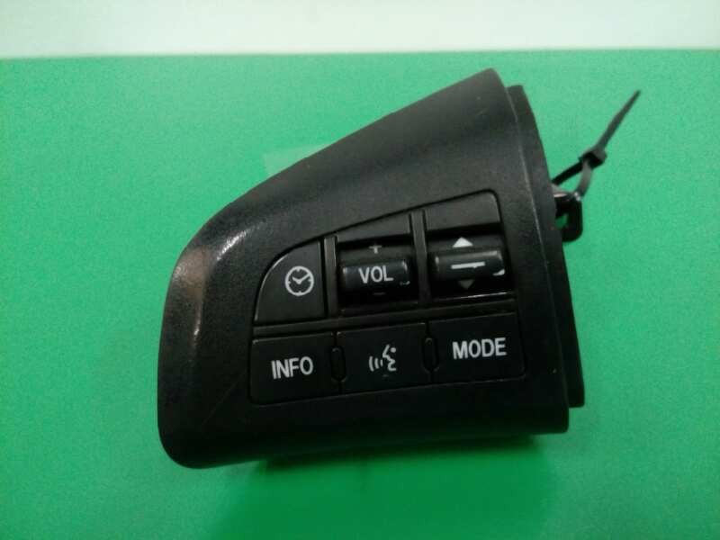 Recambio de mando volante para mazda 6 lim. (gh) 2.2 de 129cv active (4 ptas.) referencia OEM IAM 75B979 Recambio de mando volante para mazda 6 lim. (gh) 2.2 de 129cv active (4 ptas.) referencia OEM IAM 75B979
