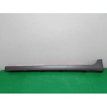 FALDON LATERAL 4F9853859 IZQUIERDO 