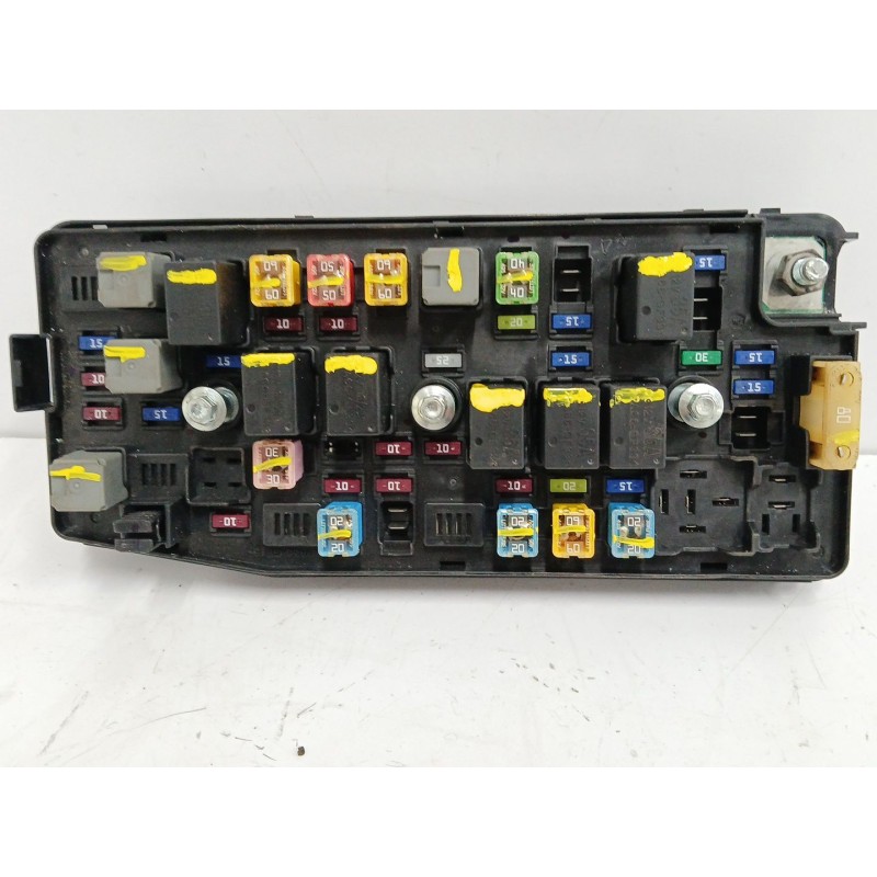 Recambio de caja reles / fusibles para opel antara a (l07) 2.2 cdti referencia OEM IAM 95202894  