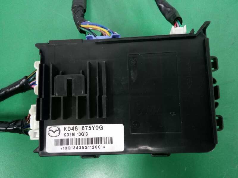 Recambio de modulo electronico para mazda 6 kombi ()(.2012) style referencia OEM IAM KD45675Y0G  