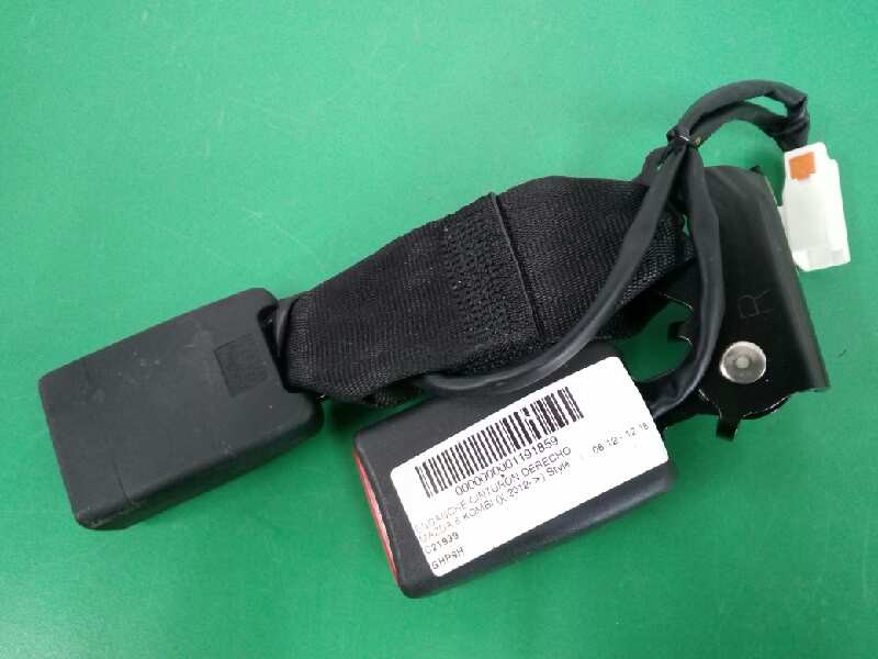 Recambio de enganche cinturon derecho para mazda 6 kombi ()(.2012) style referencia OEM IAM GHP9H TRASERO Recambio de enganche cinturon derecho para mazda 6 kombi ()(.2012) style referencia OEM IAM GHP9H TRASERO