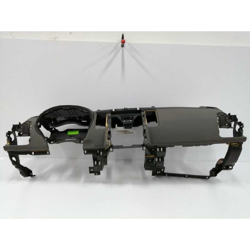 Recambio de salpicadero para nissan x-trail (t31) xe referencia OEM IAM 68200JG40A 68200JG40B 