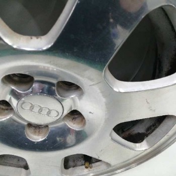 Recambio de llanta para audi a3 (8l) 1.9 tdi attraction referencia OEM IAM 8L0601025M 6JX15H2 ET38 