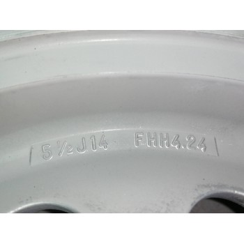 Recambio de llanta para peugeot 205 berlina 1.9 gti referencia OEM IAM SMR6717 5,5J14 FH4,42 