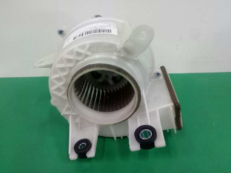Recambio de electroventilador para toyota auris hybrid active referencia OEM IAM G923076010 1173004812 Recambio de electroventilador para toyota auris hybrid active referencia OEM IAM G923076010 1173004812