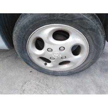 peugeot 206 berlina del año 2001