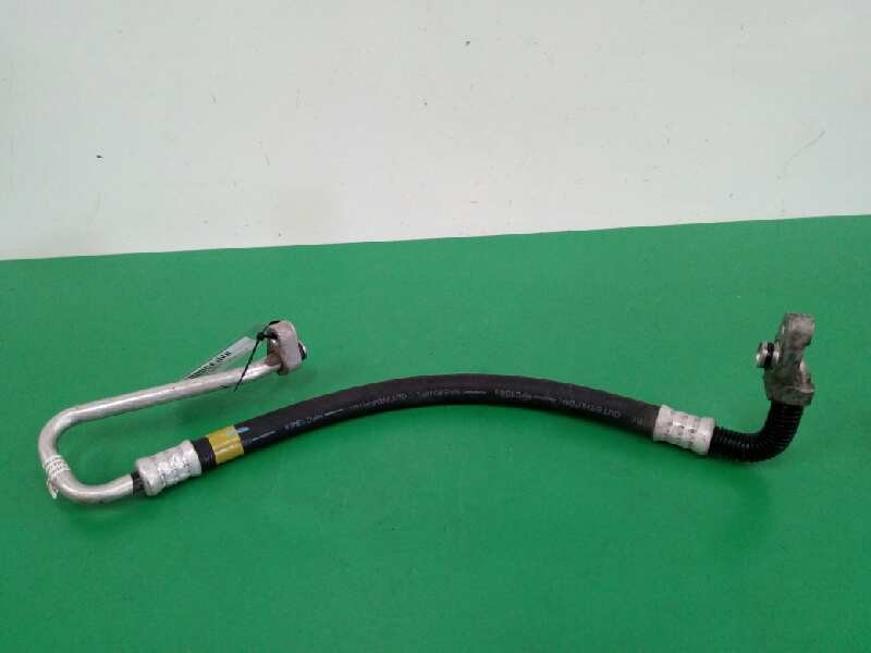 Recambio de tubos aire acondicionado para toyota auris hybrid active referencia OEM IAM 8870302710 MF4452308130 