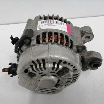 Recambio de alternador para hyundai h1 travel comfort referencia OEM IAM 120A  