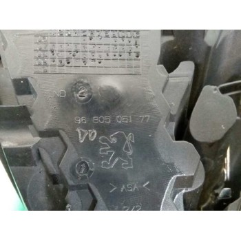 Recambio de emblema para peugeot 308 sw 1.6 hdi fap cat (9hz / dv6ted4) referencia OEM IAM 9680505177 ANAGRAMA 97544383