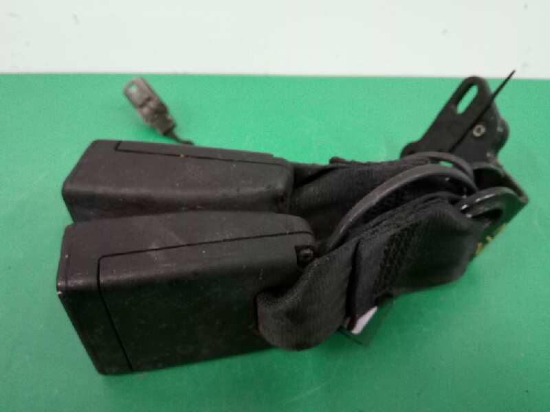 Recambio de enganche cinturon izquierdo para renault clio iv zen referencia OEM IAM 878176563R TRASERO 