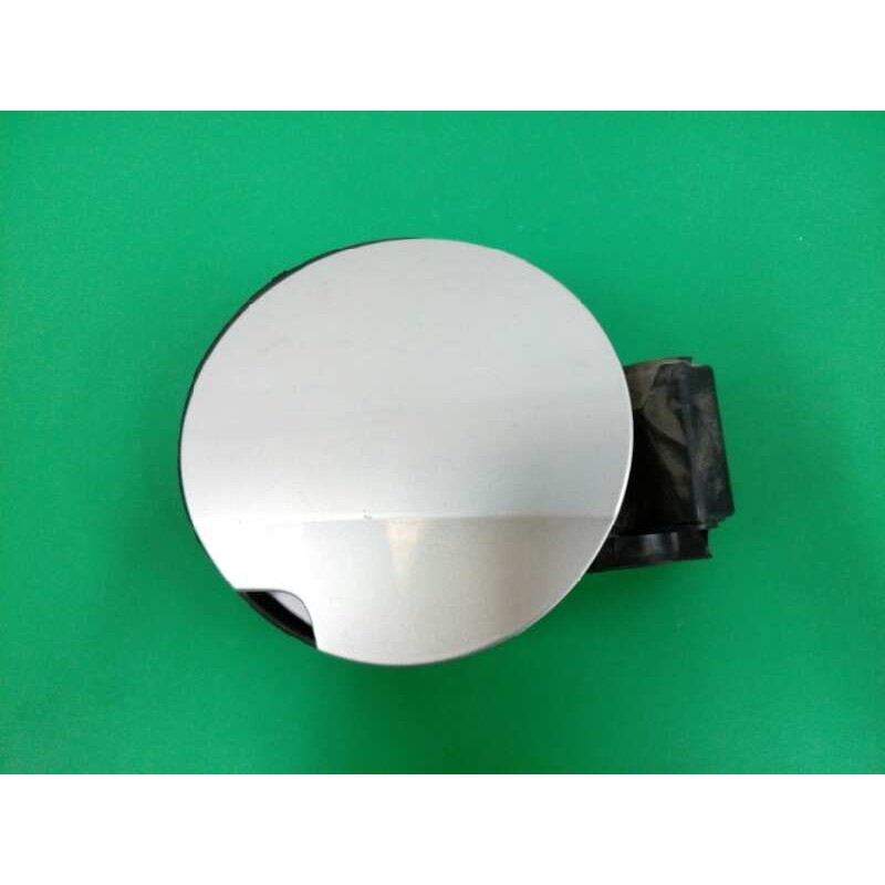 TAPA EXTERIOR COMBUSTIBLE