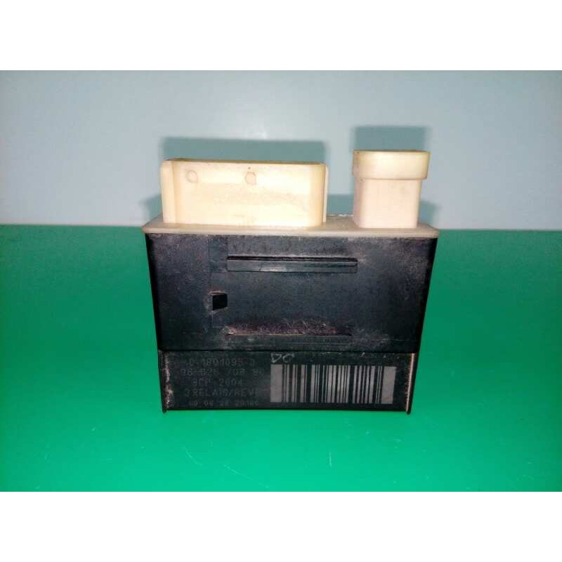 Recambio de caja precalentamiento para peugeot 308 sw 1.6 hdi fap cat (9hz / dv6ted4) referencia OEM IAM 9682570880 018010953 