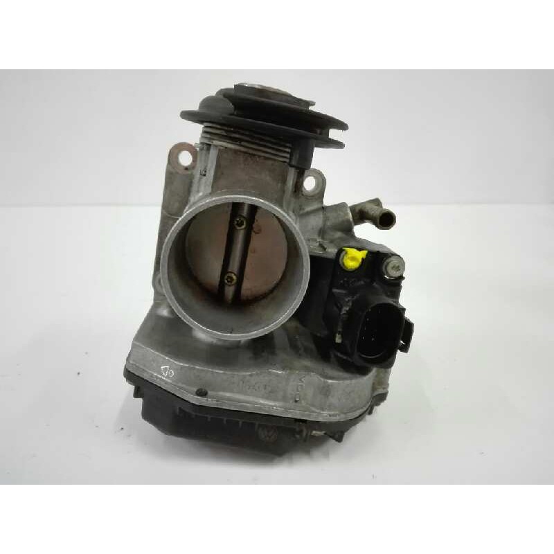 Recambio de caja mariposa para seat ibiza (6k) 1.4 referencia OEM IAM 030133064D  