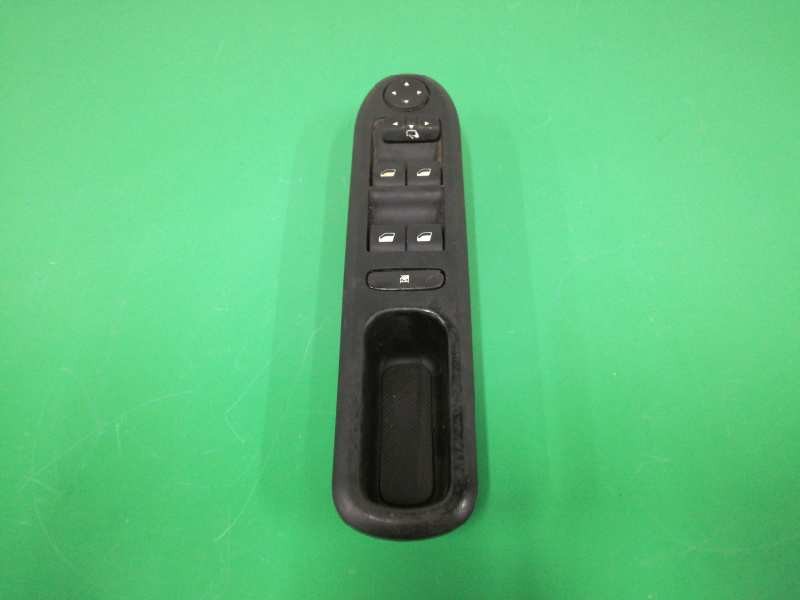 Recambio de mando elevalunas delantero izquierdo para peugeot 407 sw st confort pack referencia OEM IAM 96468704XT  