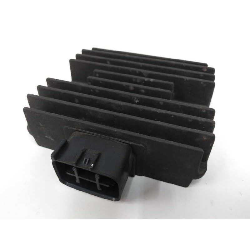 Recambio de regulador de corriente para kawasaki ninja 250 r ninja 250 r referencia OEM IAM 210660033  