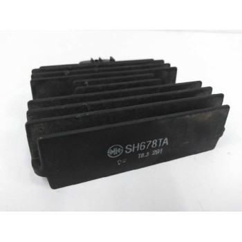 Recambio de regulador de corriente para kawasaki ninja 250 r ninja 250 r referencia OEM IAM 210660033  