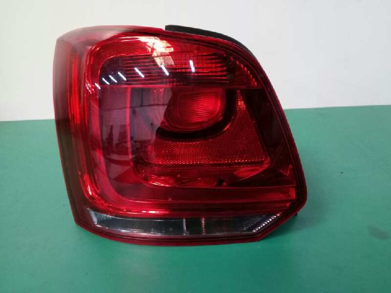 Recambio de piloto trasero izquierdo para volkswagen polo (6r1) advance referencia OEM IAM 6R0945095AH  