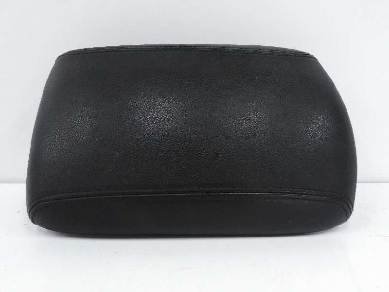 Recambio de apoyabrazos central para citroën c6 exclusive referencia OEM IAM 1843522016 Recambio de apoyabrazos central para citroën c6 exclusive referencia OEM IAM 1843522016