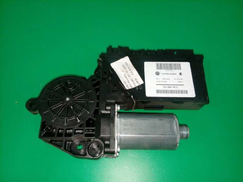 Recambio de motor elevalunas trasero izquierdo para volkswagen touareg (7la) tdi r5 referencia OEM IAM 3D0959795E  