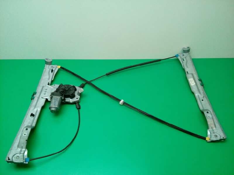 Recambio de elevalunas delantero derecho para renault clio iii pack dynamique referencia OEM IAM FUNDA 8200826165 3 PUERTAS 