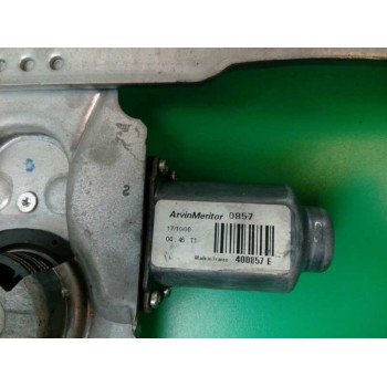 Recambio de elevalunas delantero derecho para renault clio iii pack dynamique referencia OEM IAM FUNDA 8200826165 3 PUERTAS 
