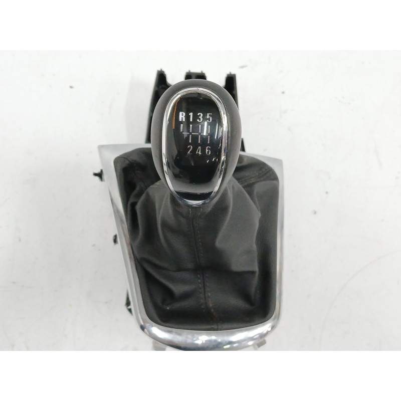 Recambio de palanca cambio para opel antara a (l07) 2.2 cdti referencia OEM IAM 8126201000  