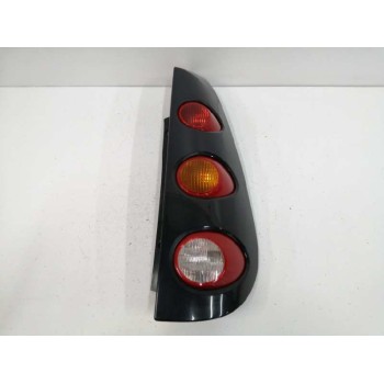 PILOTO TRASERO DERECHO A4548200064 