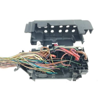 Recambio de caja reles / fusibles para opel corsa d opc referencia OEM IAM   